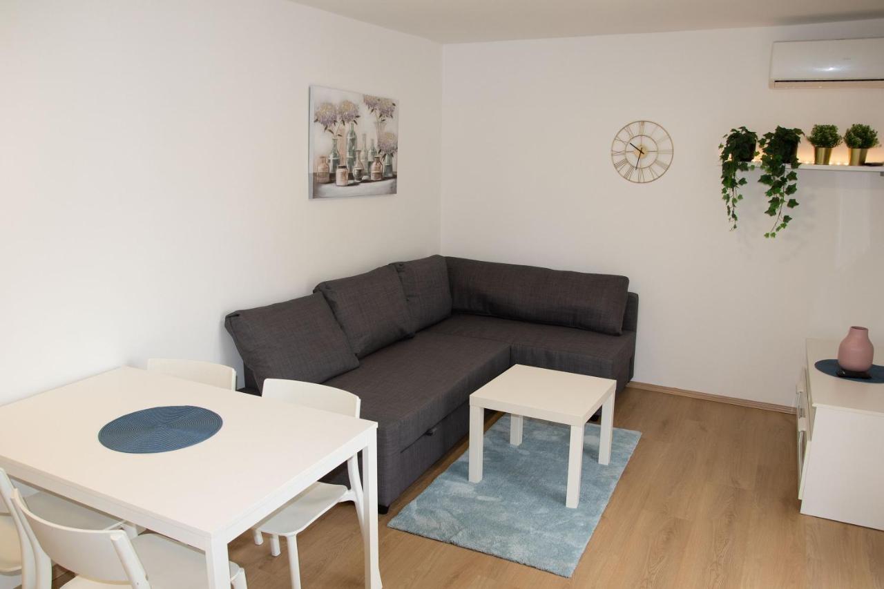 Goya - Selce Apartment Exterior photo